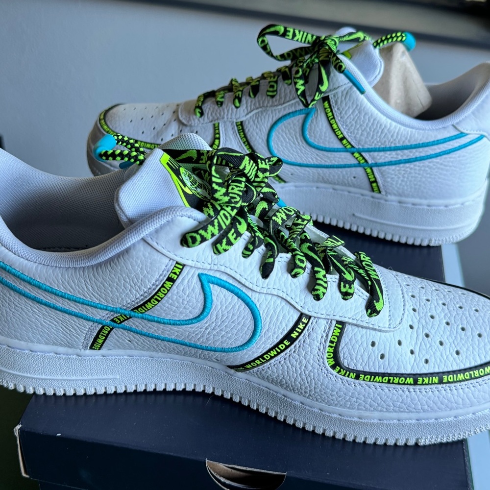 Nike Air Force 1 WorldWide men’s 12 new AF1 with box $140 MSRP Rare neon bright